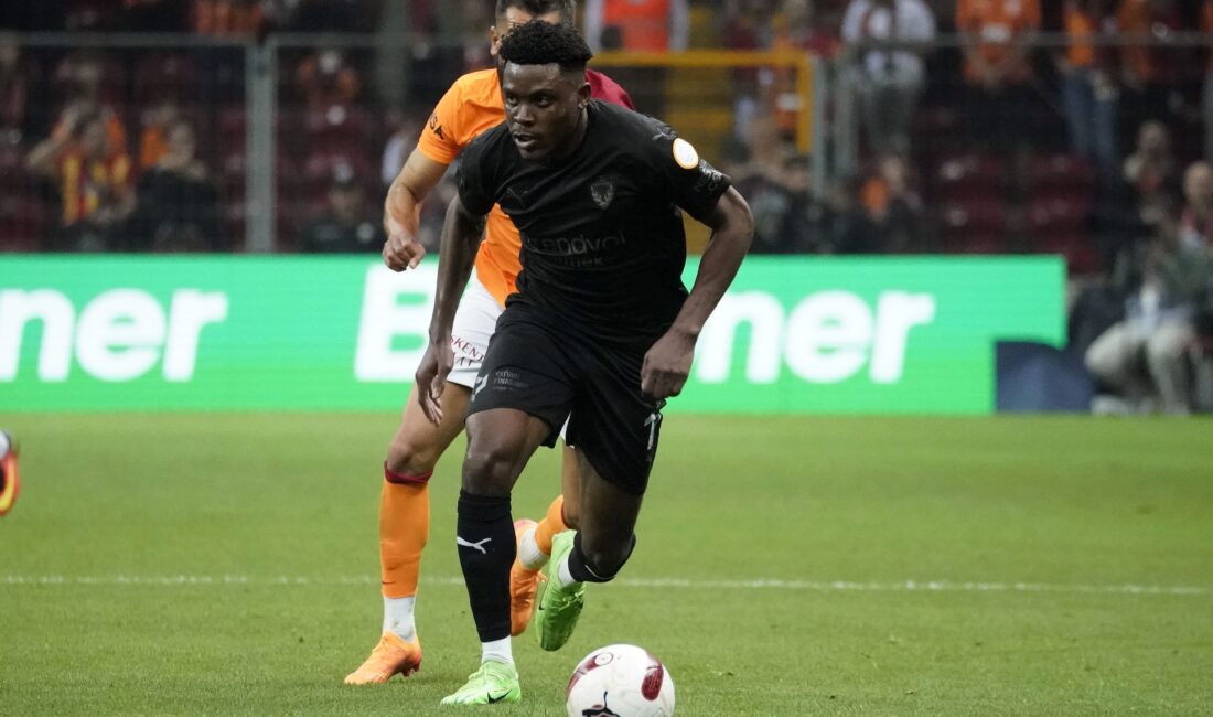 Süper Lig ekiplerinden Hatayspor, Nijeryalı futbolcu Fisayo Dele-Bashiru’nun İtalya Serie