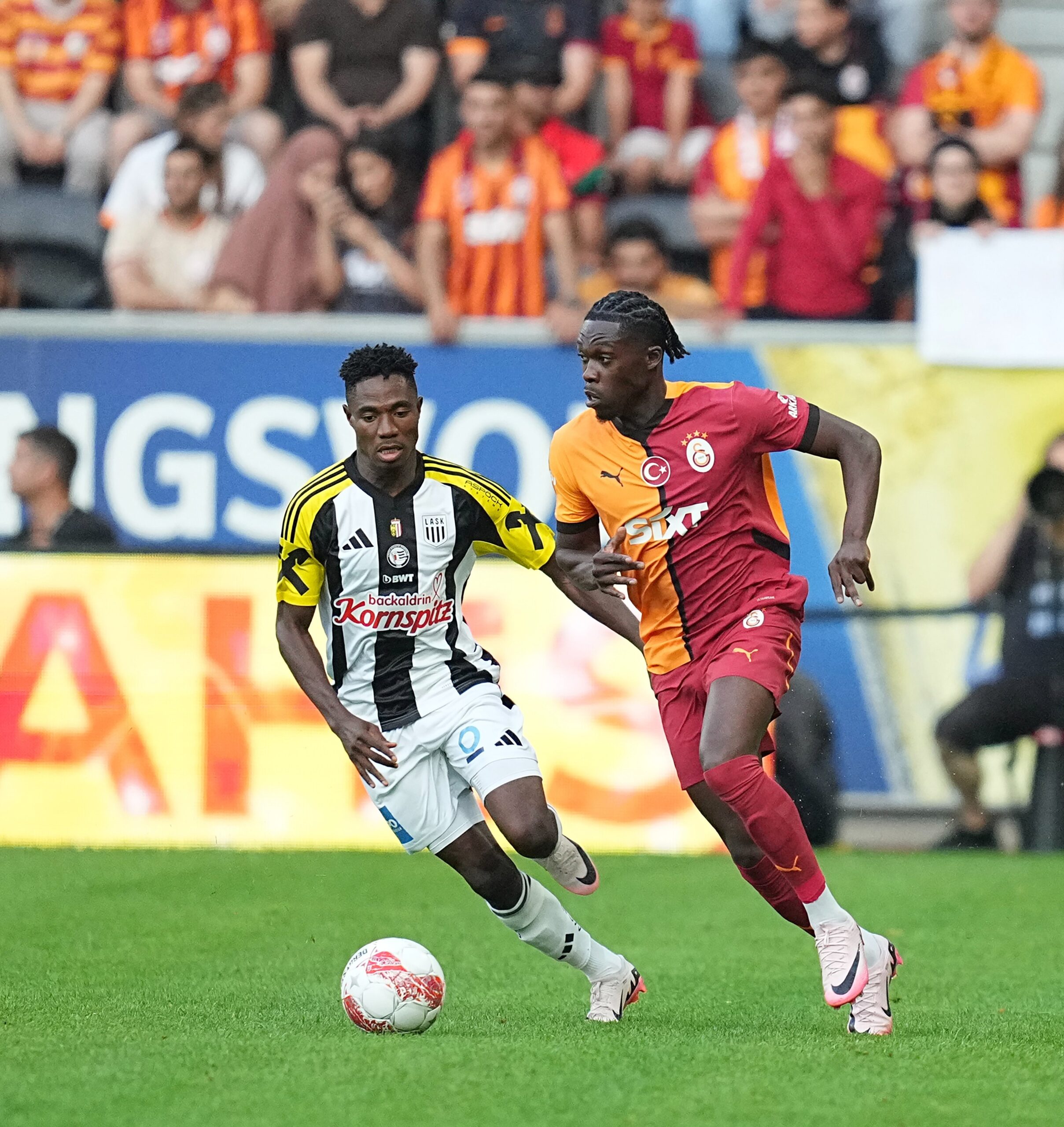 Galatasaray, Avusturya kampında yeni sezon öncesi ilk hazırlık maçında LASK