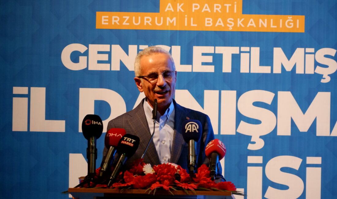 Ulaştırma ve Altyapı Bakanı Abdulkadir Uraloğlu, AK Parti Erzurum Genişletilmiş