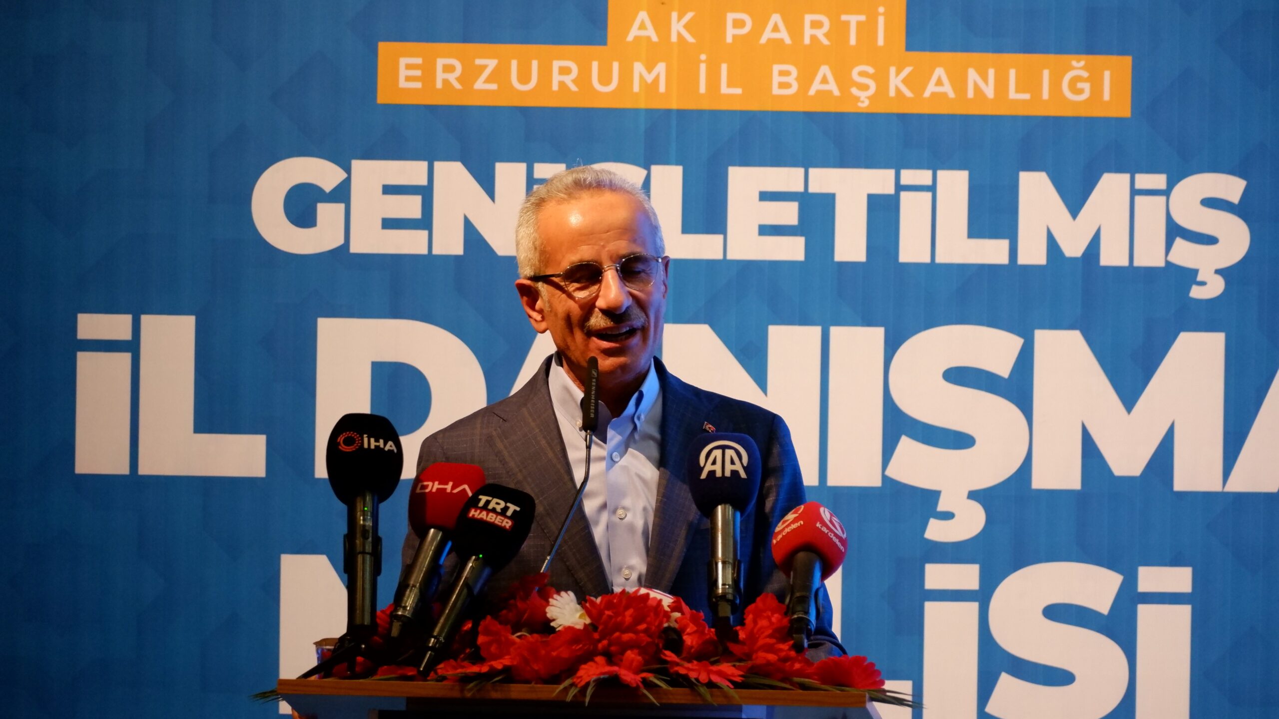 Ulaştırma ve Altyapı Bakanı Abdulkadir Uraloğlu, AK Parti Erzurum Genişletilmiş