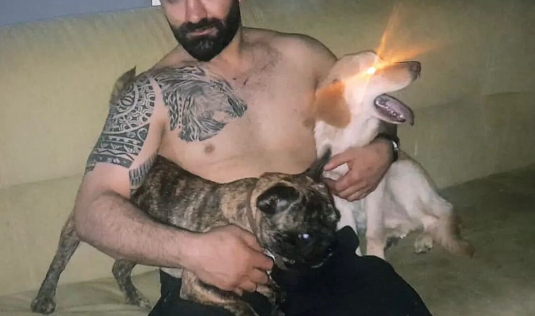 Bursa’da sokak arasında ‘yan bakma’ nedeniyle iki kişiyle tartışan 31