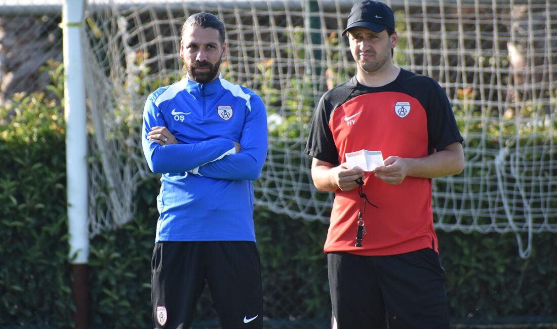 Altınordu FK Teknik Direktörü Olcay Şahan, Beşiktaş ve Trabzonspor’da futbol