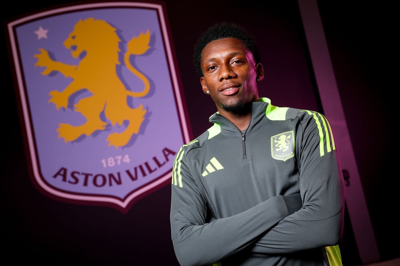 İngiltere Premier Lig ekiplerinden Aston Villa, Hull City’den 22 yaşındaki