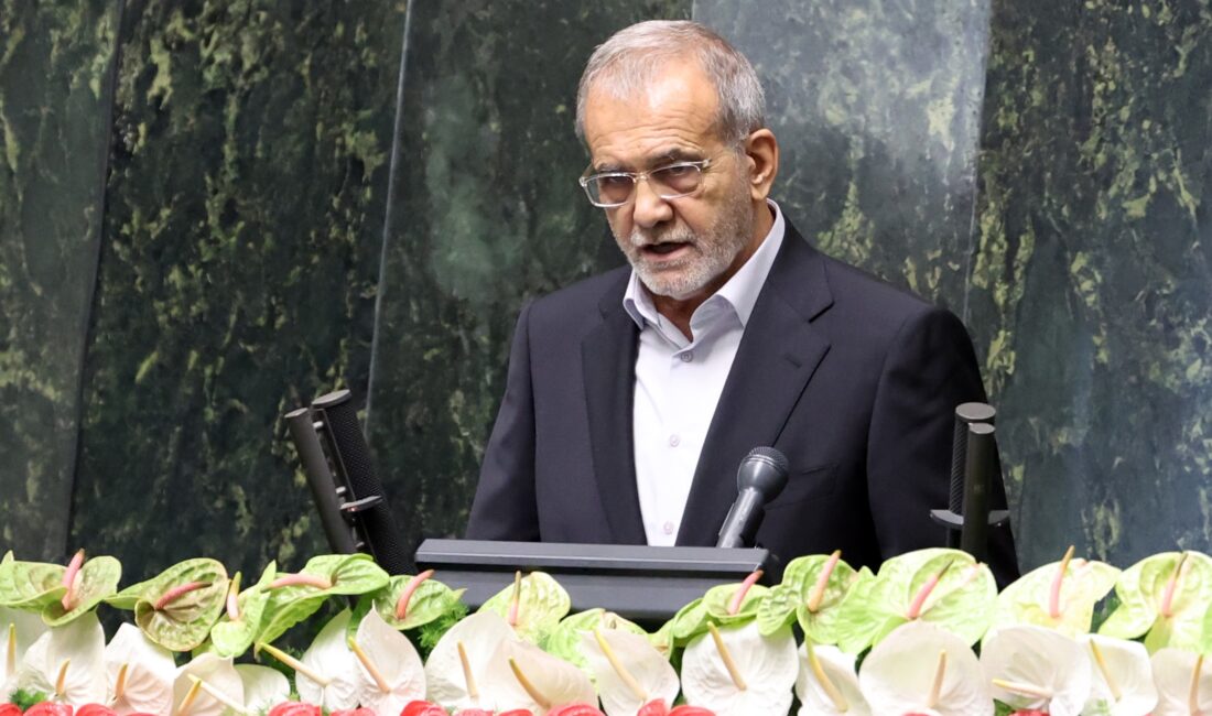 İran Cumhurbaşkanı Mesut Pezeşkiyan, Hamas Siyasi Büro Başkanı İsmail Haniye’nin