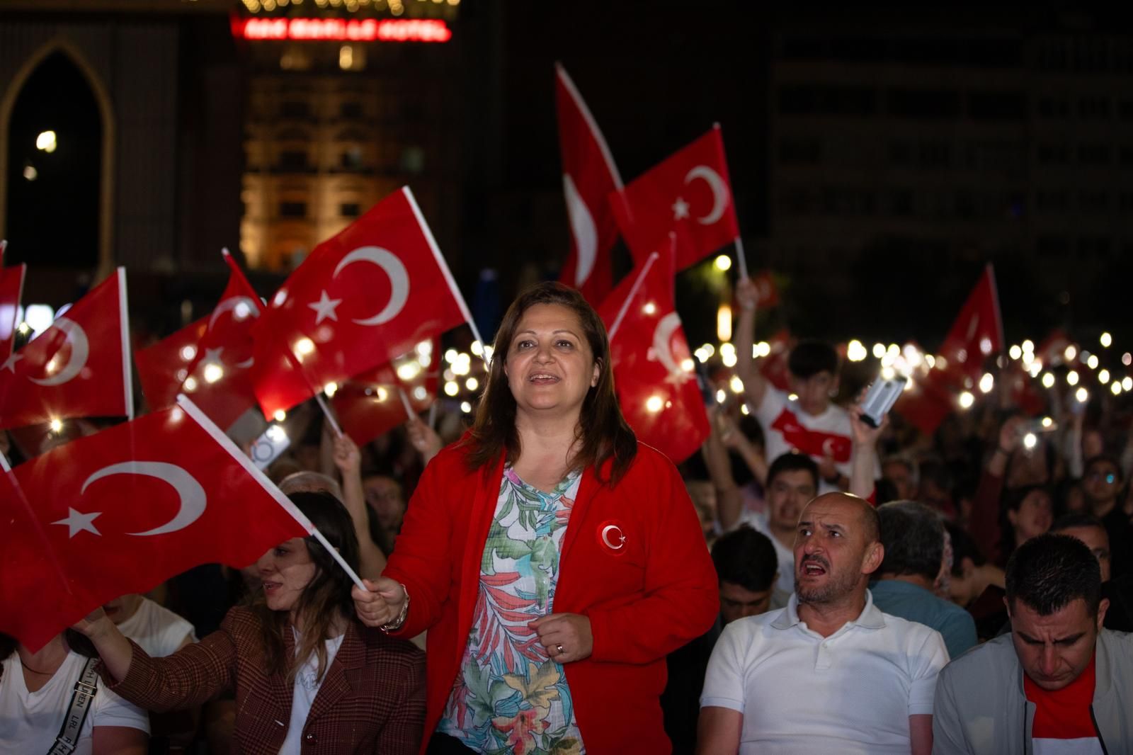 Afyonkarahisar Belediye Başkanı Burcu Köksal, Bozkurt’un Türk milletinin ulusal sembolü