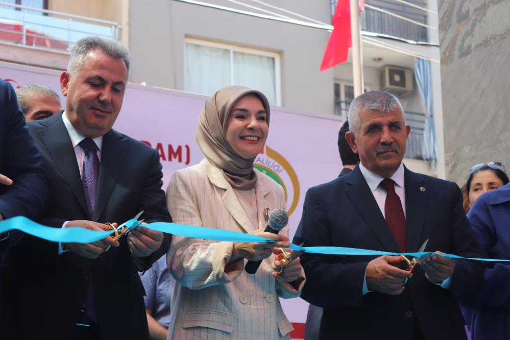 Aile ve Sosyal Hizmetler Bakanı Mahinur Özdemir Göktaş, temmuz ayına