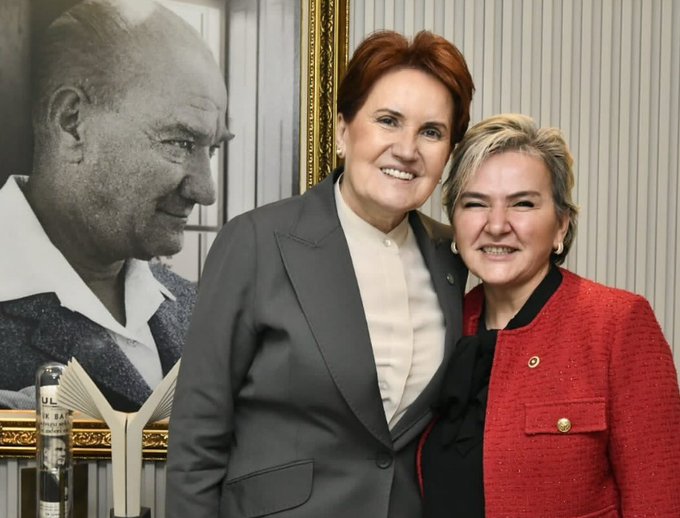 İYİ Parti İstanbul Milletvekili Nimet Özdemir, iYi Parti’den istifa etti.