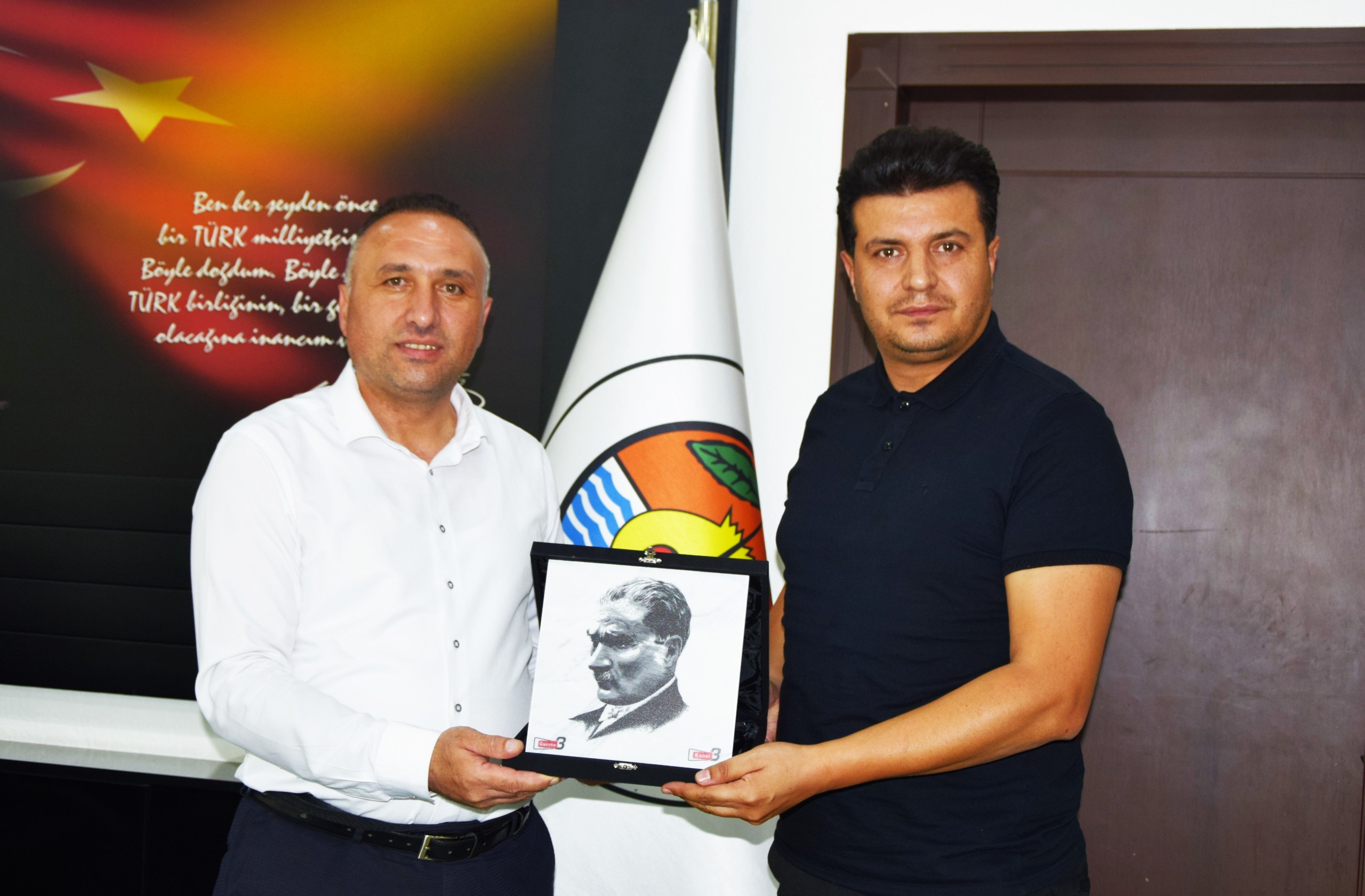 Kanal3 Ajans ve Belediyeler Koordinatörü Hüseyin Güner, Çay Belediye Başkanı