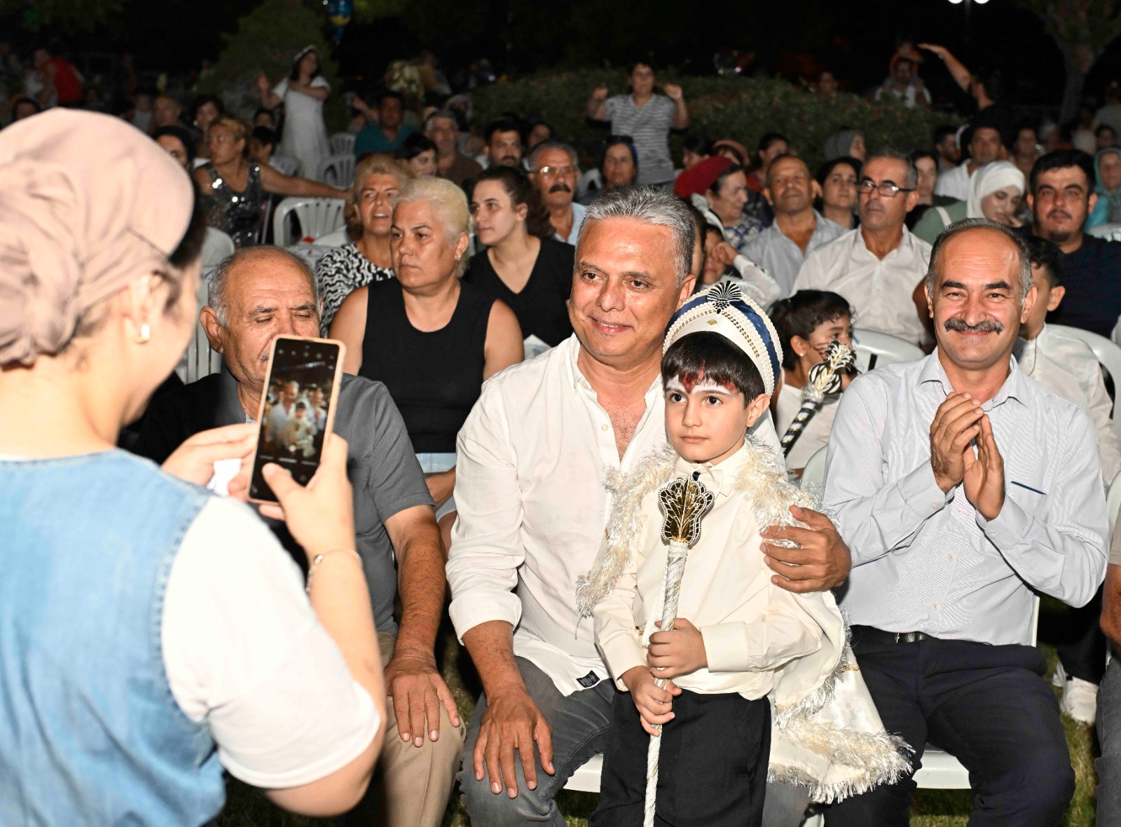 Antalya Muratpaşa Belediyesi’nin her yıl ihtiyaç sahibi ailelerin çocukları için