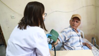 Antalya Büyükşehir Belediyesi, Evde Sağlık Hizmeti ile ihtiyaç sahibi engelli,