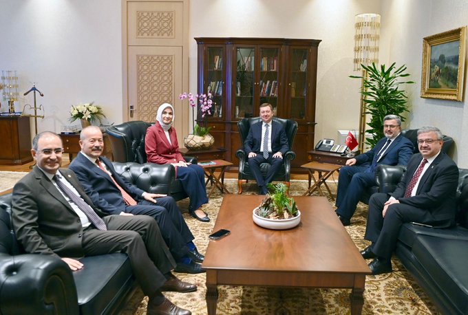 Afyonkarahisar Valisi Doç. Dr. Kübra Güran Yiğitbaşı, AK Parti Milletvekilleri