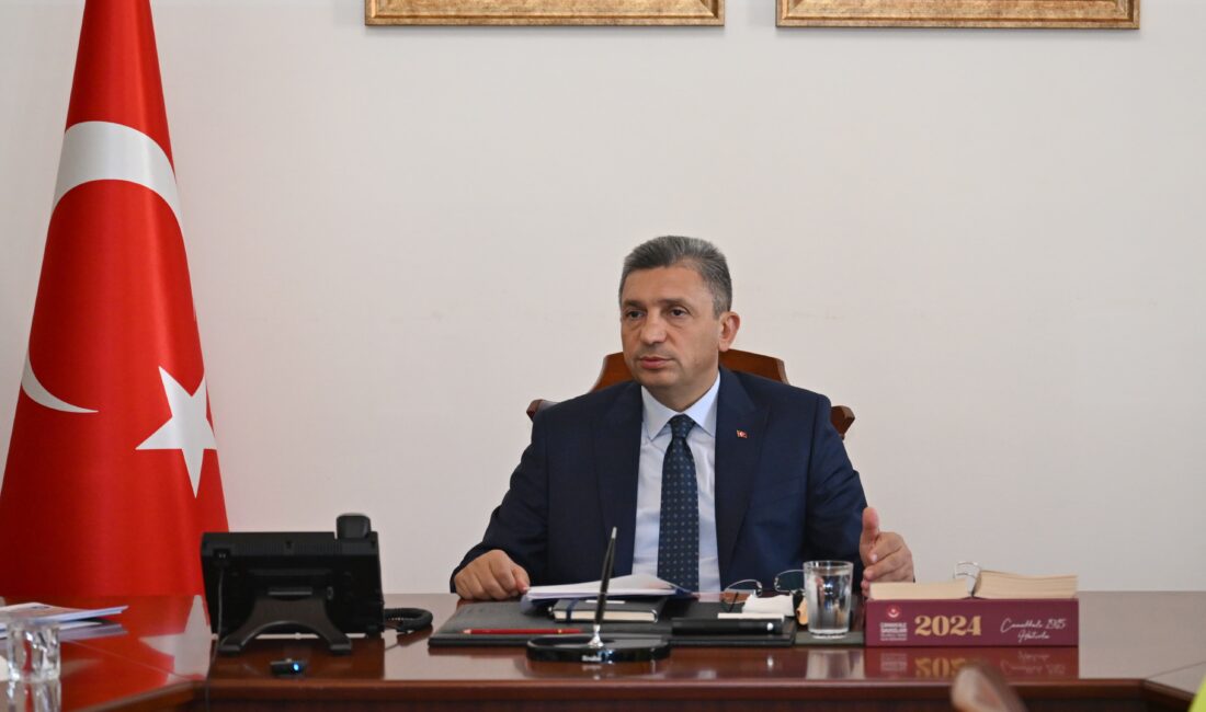   Kaleiçi Estetik Değerlendirme Toplantısı Vali Hulusi Şahin başkanlığında gerçekleştirildi.