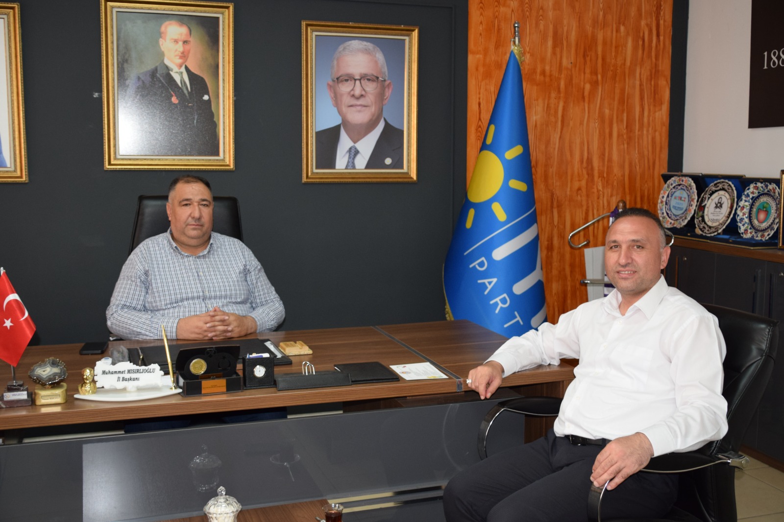 Çay Belediye Başkanı Yaşar Kemal Kantartopu, İYİ Parti İl Başkanı