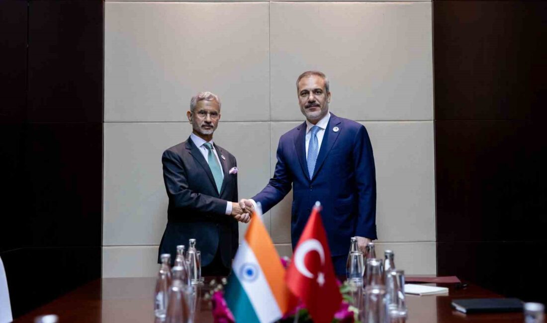 Dışişleri Bakanı Hakan Fidan, Laos’ta Hindistan Dışişleri Bakanı Subrahmanyam Jaishankar