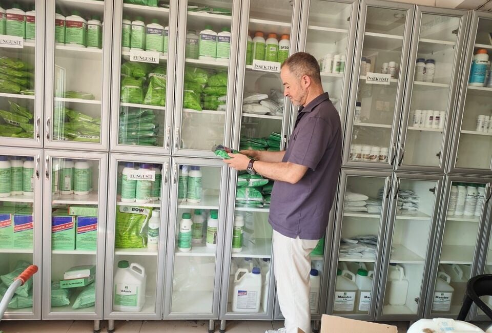 Afyonkarahisar Çobanlar İlçe Tarım ve Orman Müdürlüğü ekipleri tarafından gösteren