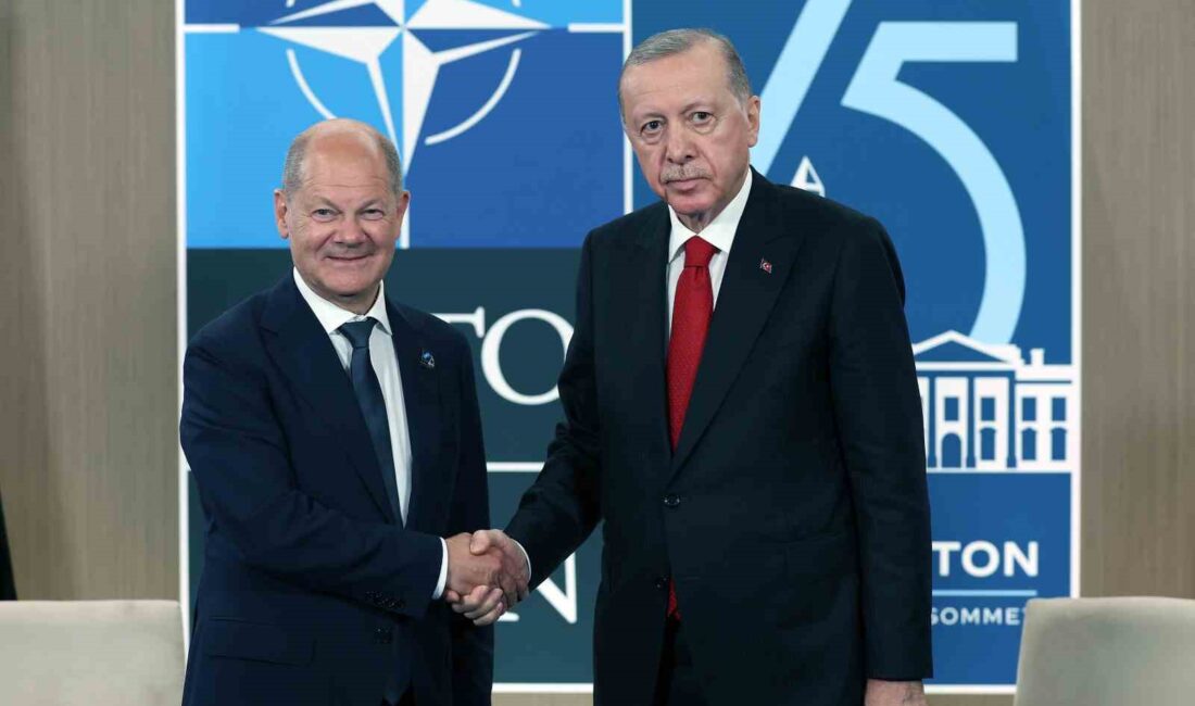 Cumhurbaşkanı Recep Tayyip Erdoğan, Almanya Başbakanı Olaf Scholz’u kabul etti.