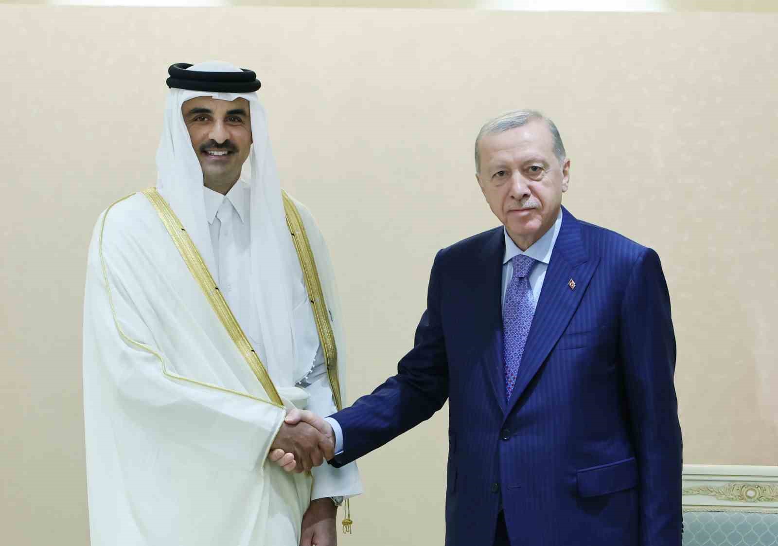 Cumhurbaşkanı Recep Tayyip Erdoğan, Kazakistan’ın başkenti Astana’da Katar Emiri Şeyh
