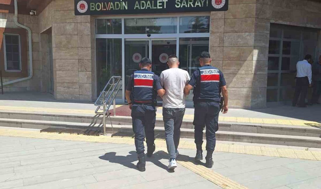 Afyonkarahisar’da dolandırıcılık suçundan 6 yıl 8 ay hapis cezasıyla aranan