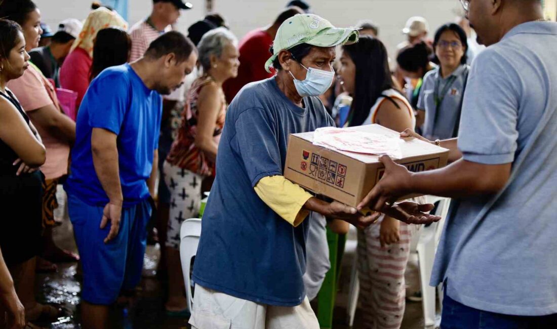 Filipinler’i vuran Butchoy ve Carina tropikal kasırgaları nedeniyle 8 kişi