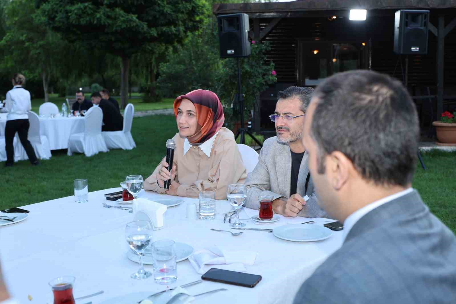 Afyonkarahisar Valisi Doç. Dr. Kübra Güran Yiğitbaşı, Cumhurbaşkanlığı Kararnamesi ile