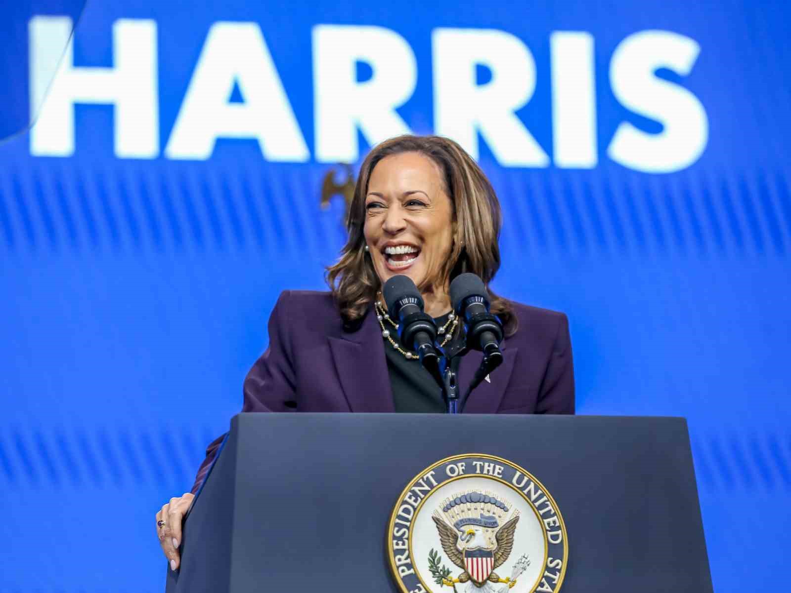 Demokrat Parti’nin başkan adayı ABD Başkan Yardımcısı Kamala Harris, Cumhuriyetçi