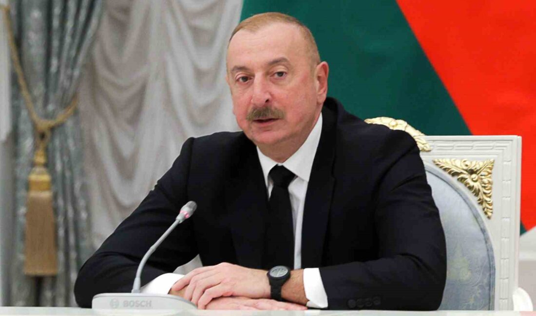 İran Cumhurbaşkanı Mesut Pezeşkiyan, Ermenistan Başbakanı Nikol Paşinyan ile yaptığı