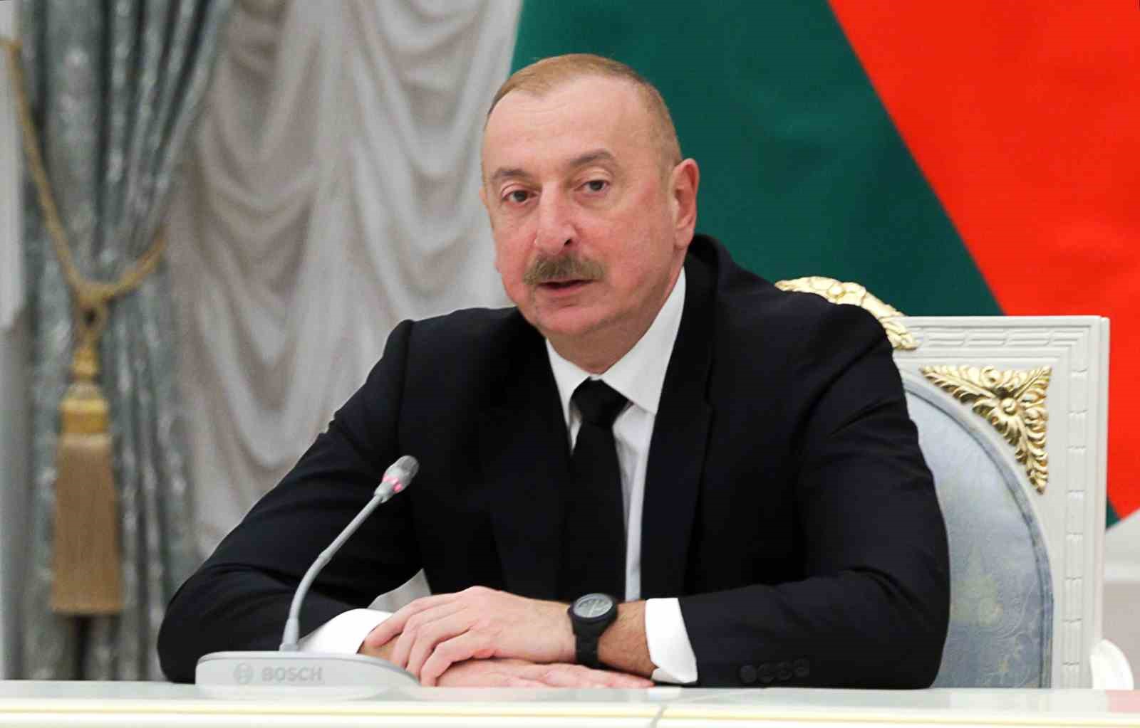 İran Cumhurbaşkanı Mesut Pezeşkiyan, Ermenistan Başbakanı Nikol Paşinyan ile yaptığı