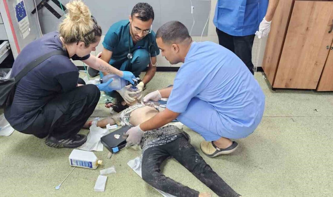 İsrail ordusunun güvenli bölge olarak ilan ettiği El Mevasi’ye gerçekleştirdiği