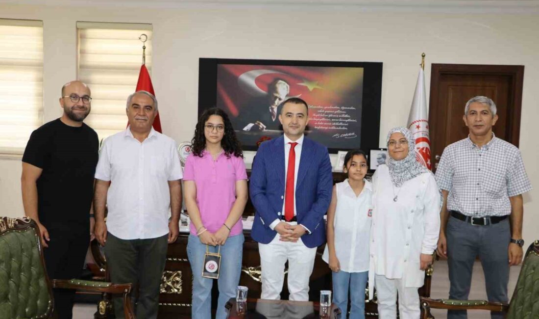 Afyonkarahisar Emirdağ Kaymakamı Osman Bilici, ilçenin eğitim noktasında sağladığı başarının