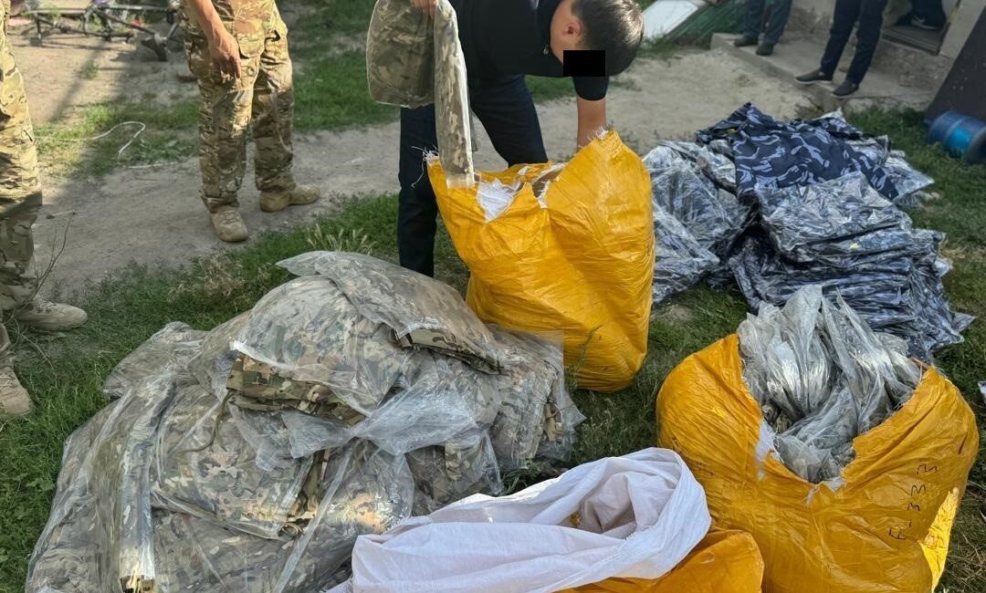 Kırgızistan Devlet Ulusal Güvenlik Komitesi, iktidarı şiddet yoluyla ele geçirme