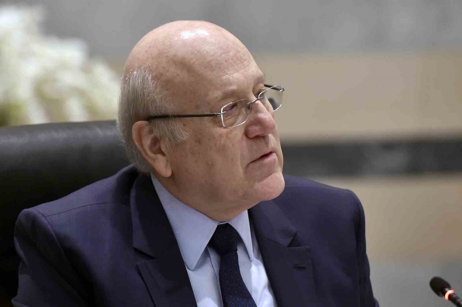 Lübnan Başbakanı Necip Mikati, İsrail’in başkent Beyrut’a düzenlediği saldırıyı kınayarak,