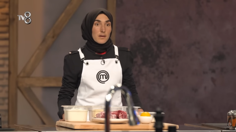 Masterchef yarışmasında ikinci aşamaya geçen Afyonkarahisarlı yarışmacı Ayşe Ekiz, yüksük
