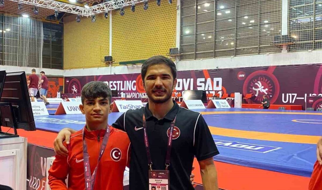 Sırbistan’ın Novi Sad kentinde heyecanla takip edilen U-17 Avrupa Güreş