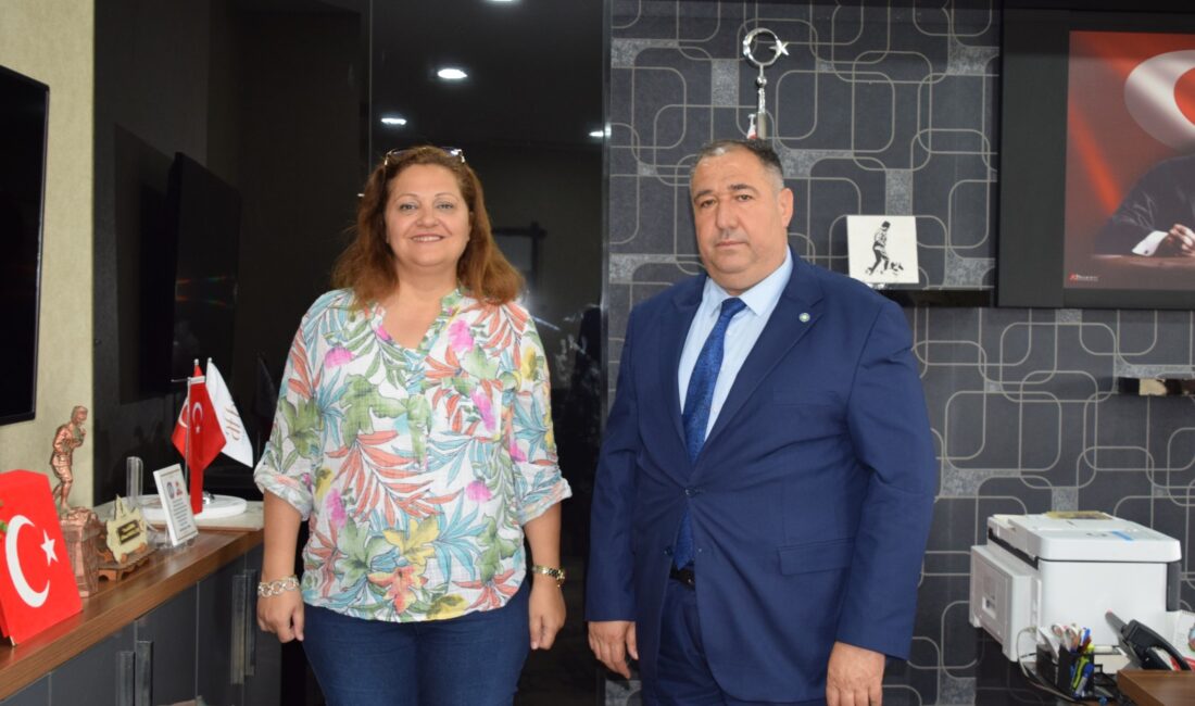 İYİ Parti İl Başkanı Muhammet Mısırlıoğlu Afyonkarahisar Belediye Başkanı Burcu