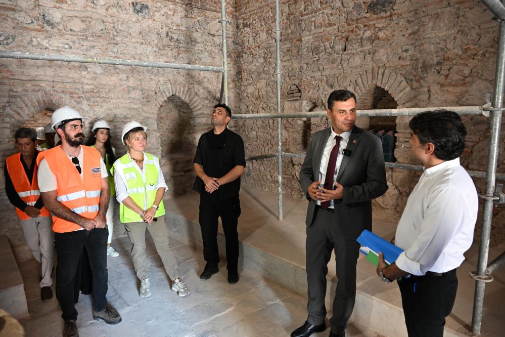 Tarihi Karacaahmet Türbesi, Hüsrevağa Hamamı ve Halime Hatun Kervansarayı, Manisa
