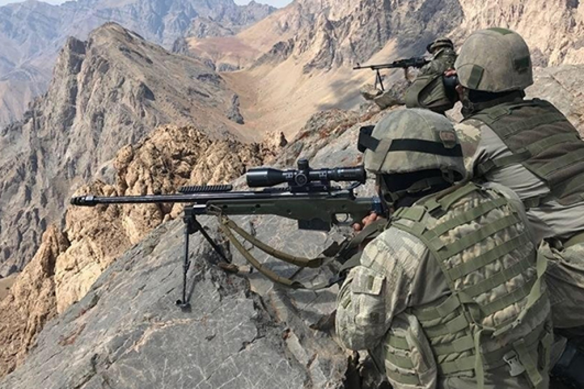 Milli Savunma Bakanlığı (MSB) Irak’ın kuzeyindeki Metina ve Gara bölgelerinde