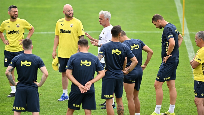 Fenerbahçe, Avusturya kampındaki son hazırlık maçında yarın Fransa’nın Strasbourg ekibiyle