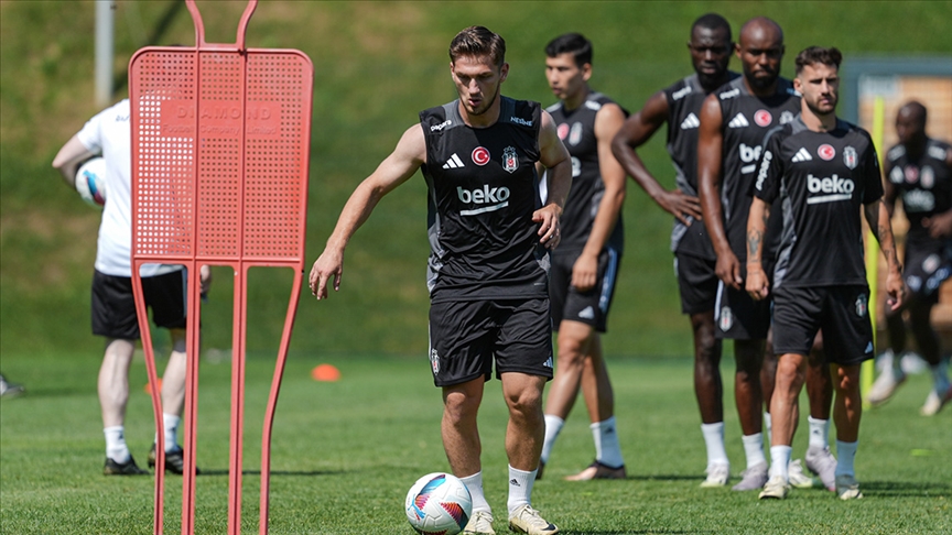Slovenya’nın Maribor kentinde kamp yapan Beşiktaş, yarın hazırlık maçında Ukrayna