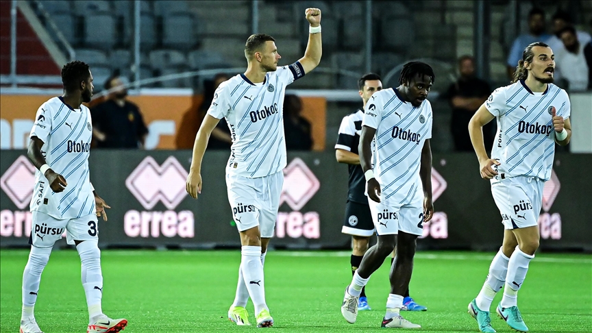 Fenerbahçe, UEFA Şampiyonlar Ligi 2. eleme turunda deplasmanda 4-3 kazandığı