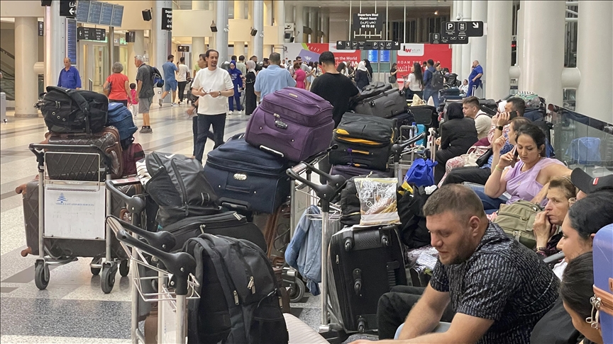 İsrail ordusunun Lübnan’a yönelik muhtemel saldırısı öncesi bazı ülkeler, vatandaşlarına