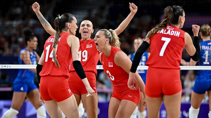 A Milli Kadın Voleybol Takımı, Paris 2024 Olimpiyat Oyunları’ndaki ilk
