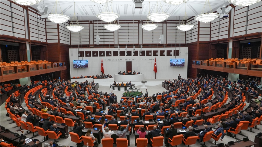 Sahipsiz hayvanlara yönelik düzenlemeler içeren Hayvanları Koruma Kanununda Değişiklik Yapılmasına