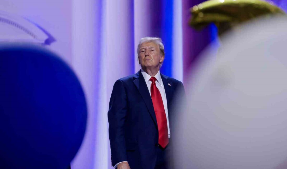 ABD başkan adayı Donald Trump, Ukrayna Devlet Başkanı Vladimir Zelenskiy