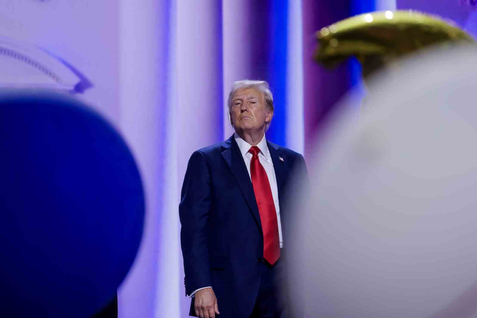 ABD başkan adayı Donald Trump, Ukrayna Devlet Başkanı Vladimir Zelenskiy
