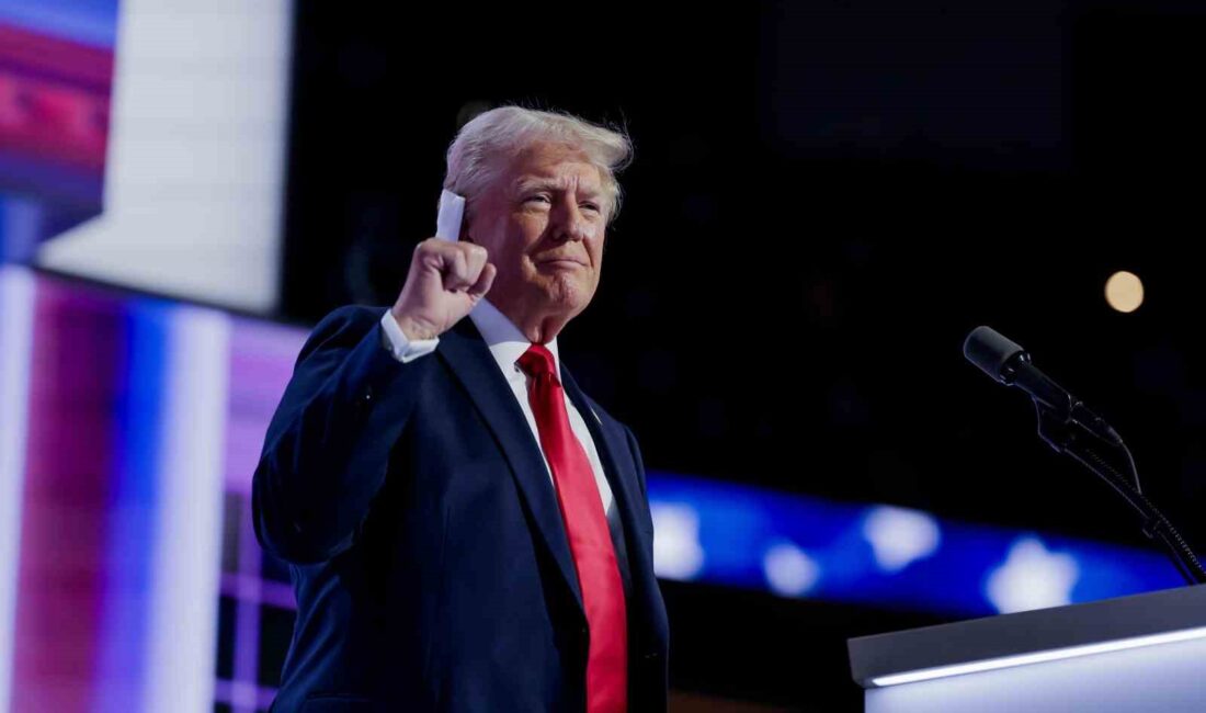 ABD BAŞKAN ADAYI DONALD TRUMP, KENDİSİNE YÖNELİK SUİKAST GİRİŞİMİNDE GÜVENLİK