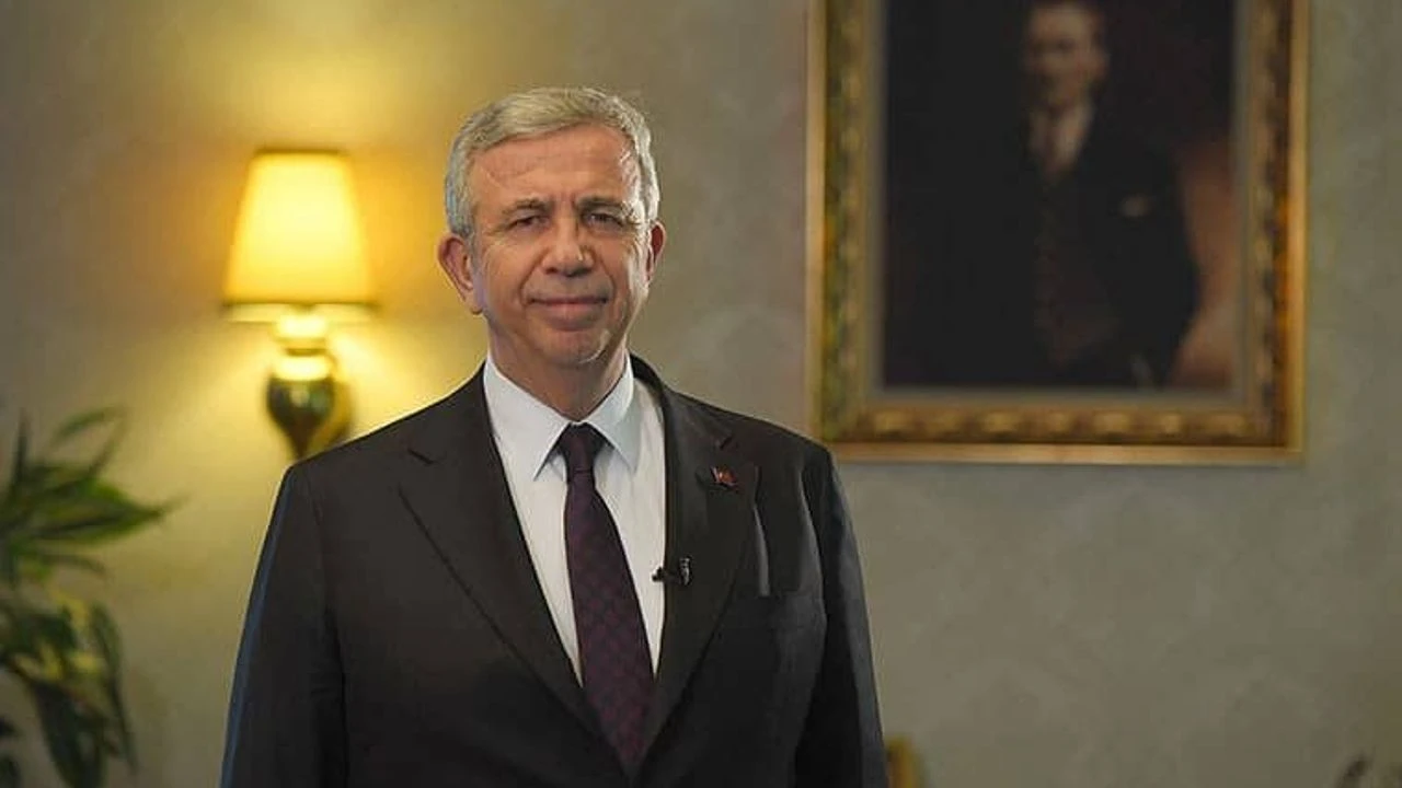 Ankara Büyükşehir Belediye Başkanı Mansur Yavaş, Afyonkarahisar Belediye Başkanı Burcu