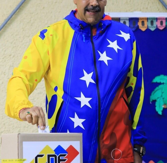 Venezuela’da halk devlet başkanını belirlemek üzere sandık başına gidiyor. Venezuela’da