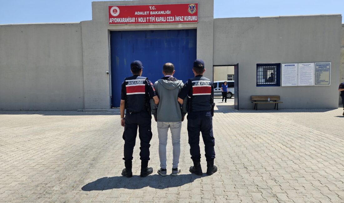 Afyonkarahisar’da 6 suç kaydı ile 19 yıl hapis cezasıyla aranan