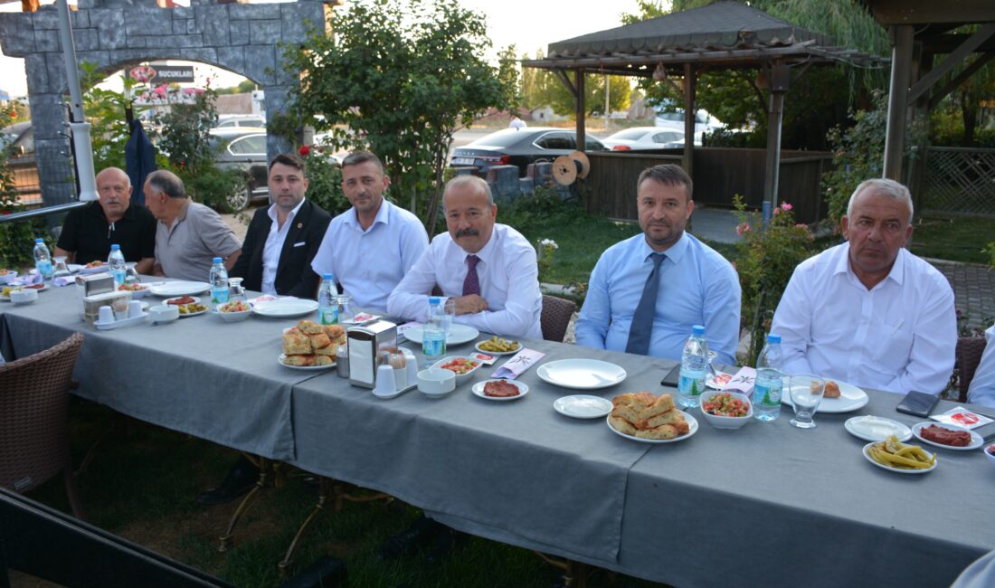   Milliyetçi Hareket Partisi Afyonkarahisar Milletvekili Mehmet Taytak, Sinanpaşa İlçe