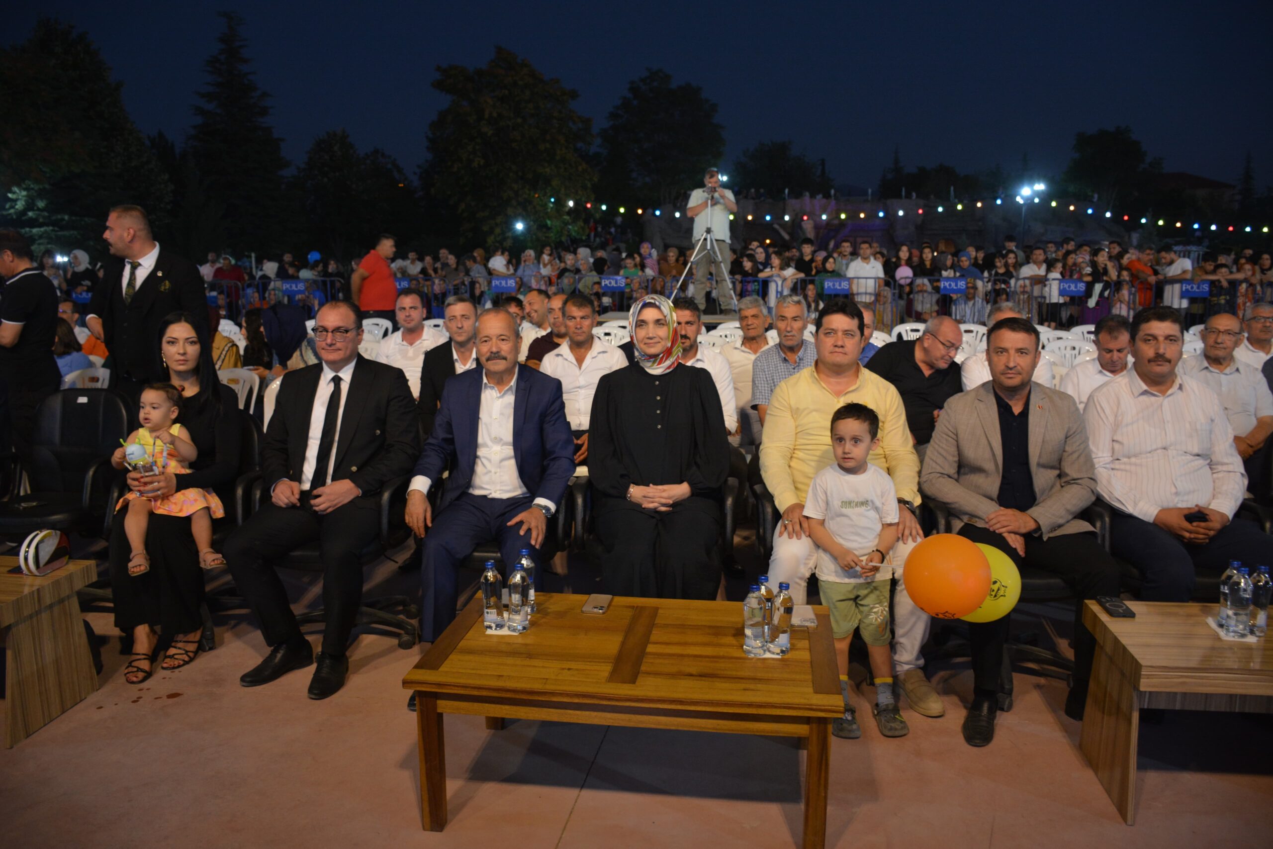 Afyonkarahisar’ın Bolvadin ilçesinde düzenlenen 33. Kaymak ve Eber Gölü Festivali,